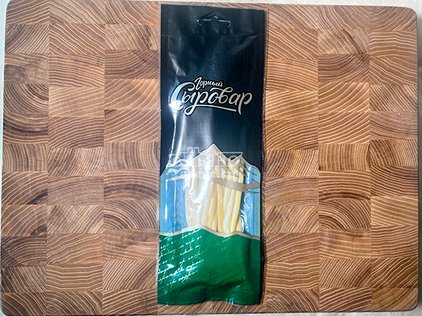Сыр 60 гр ГОРНЫЙ СЫРОВАР (Нити копчёные) в Междуреченске