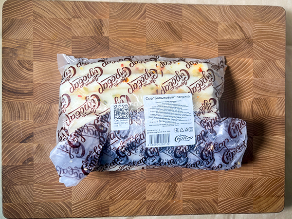 Сыр 1 кг ГОРНЫЙ СЫРОВАР (Балыковый паприка) в Междуреченске